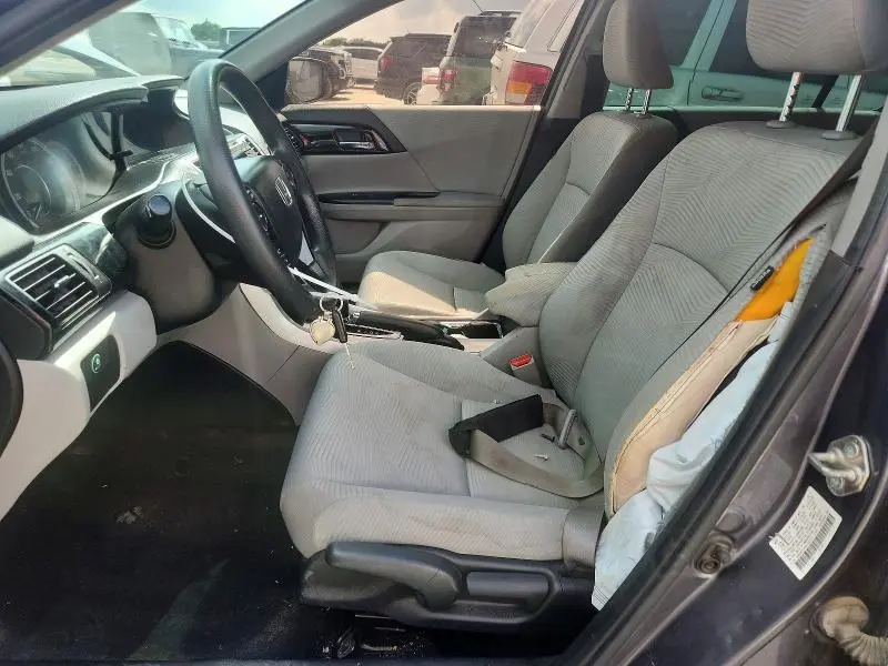 2017 HONDA ACCORD LX  