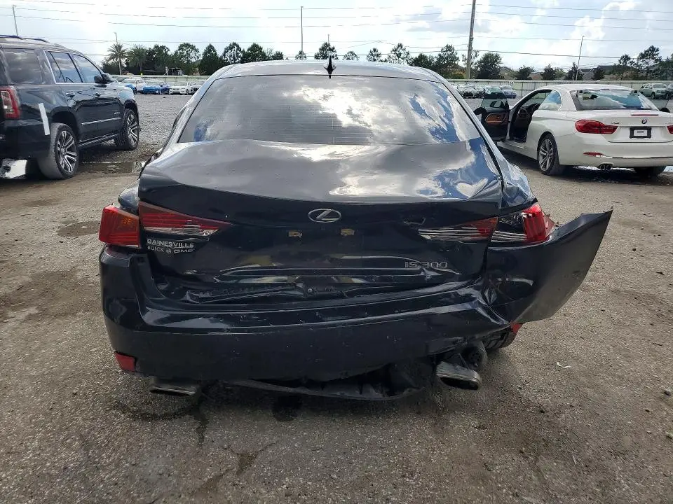 2020 LEXUS IS 300  
