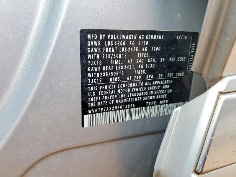 2017 VOLKSWAGEN TIGUAN SPORT  