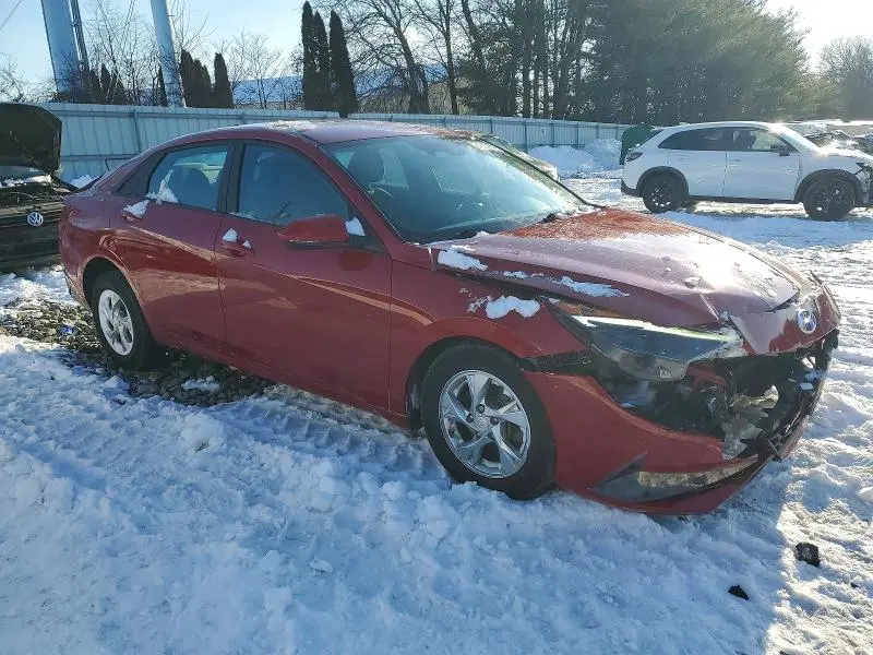 2022 HYUNDAI ELANTRA SE  