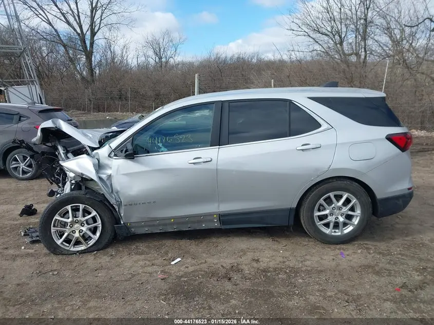 2022 CHEVROLET EQUINOX FWD LT