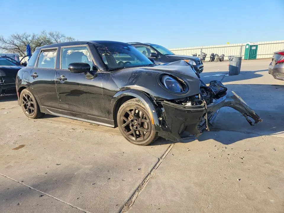2025 MINI COOPER S  