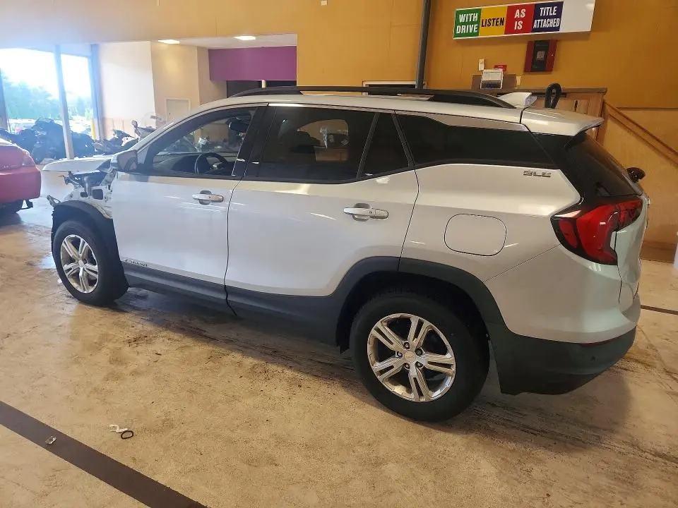 2019 GMC TERRAIN SLE  