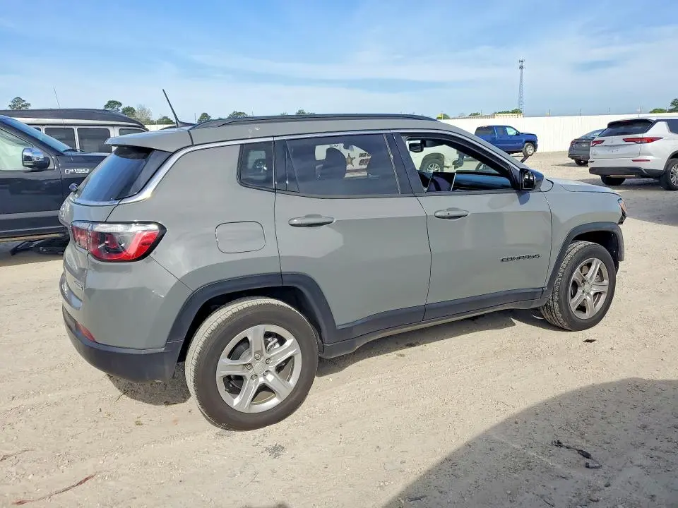 2024 JEEP COMPASS LATITUDE  