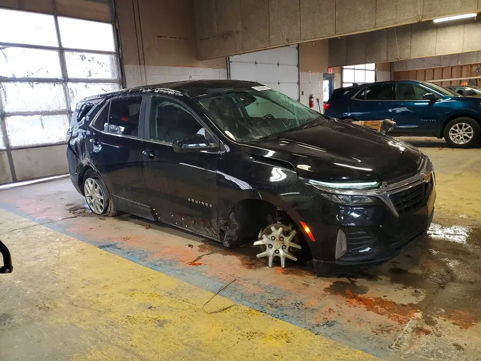 2022 CHEVROLET EQUINOX LT  