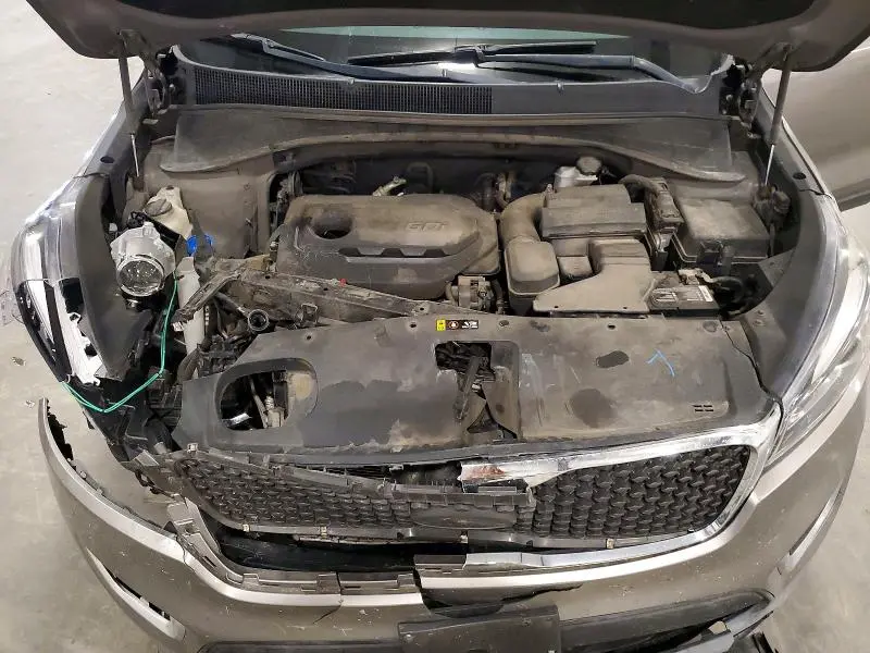 2018 KIA SORENTO LX  