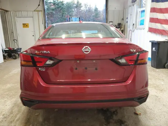 2022 NISSAN ALTIMA SV  