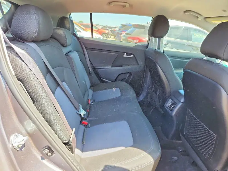 2016 KIA SPORTAGE LX  