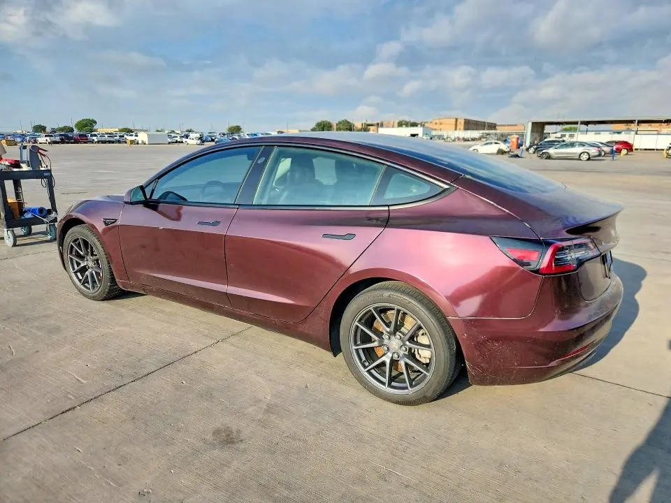 2021 TESLA MODEL 3   