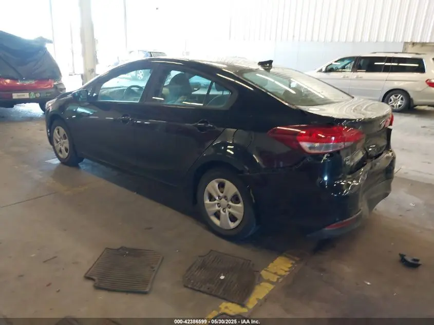 2018 KIA FORTE LX