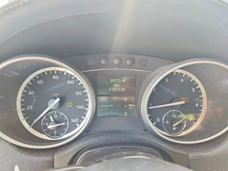 2011 MERCEDES-BENZ GL 550 4MATIC  