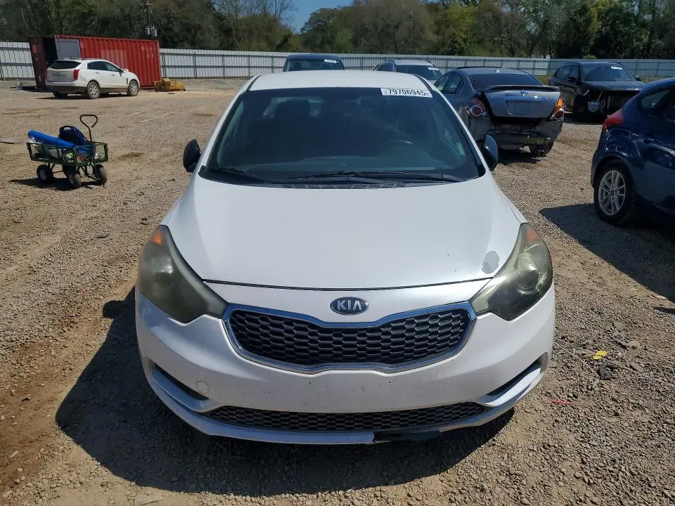 2016 KIA FORTE LX  