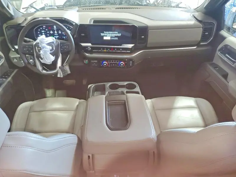 2026 GMC SIERRA K1500 SLT  