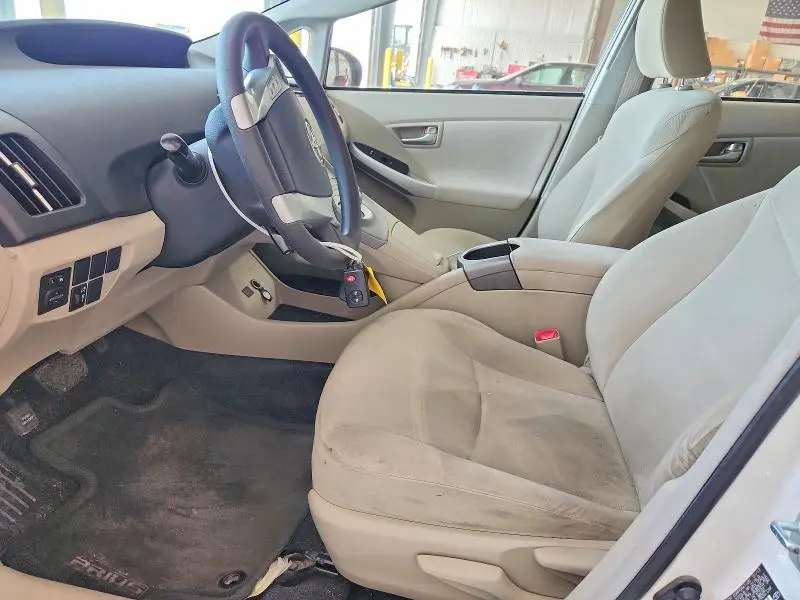 2013 TOYOTA PRIUS THREE  