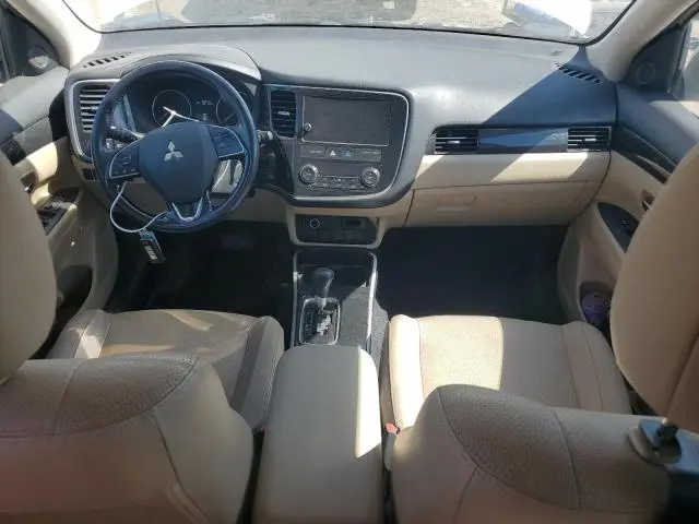 2017 MITSUBISHI OUTLANDER SE  