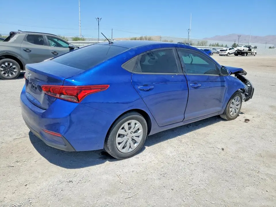 2022 HYUNDAI ACCENT SE  