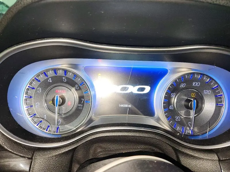 2018 CHRYSLER 300 TOURING  