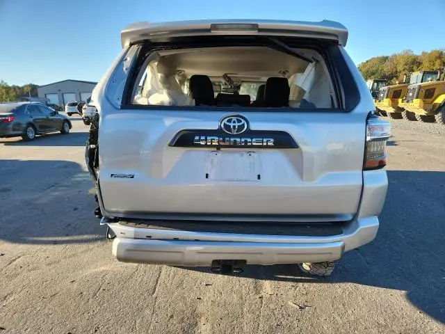 2024 TOYOTA 4RUNNER SR5 PREMIUM  