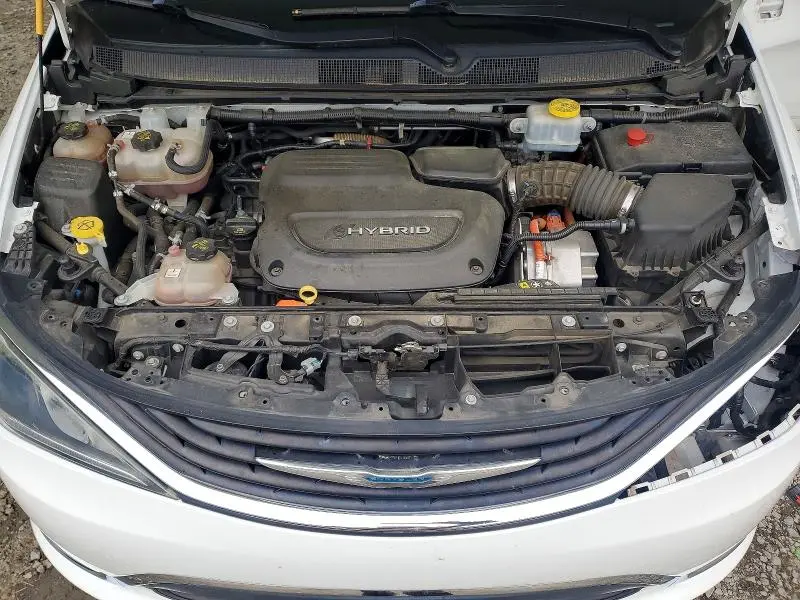 2018 CHRYSLER PACIFICA HYBRID LIMITED  