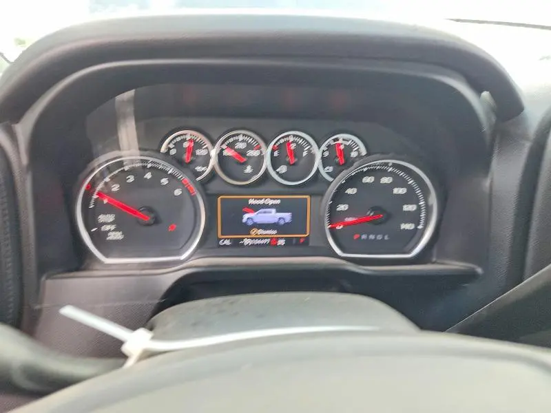 2021 CHEVROLET SILVERADO K1500 LT  