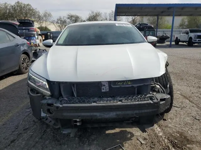 2018 VOLKSWAGEN PASSAT SE  