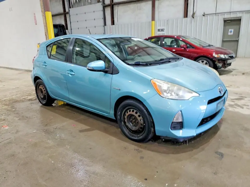 2012 TOYOTA PRIUS C ONE  