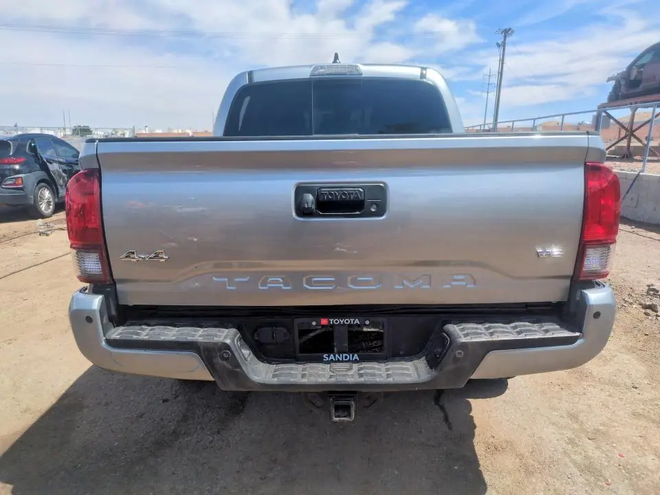 2023 TOYOTA TACOMA SR5 V6  