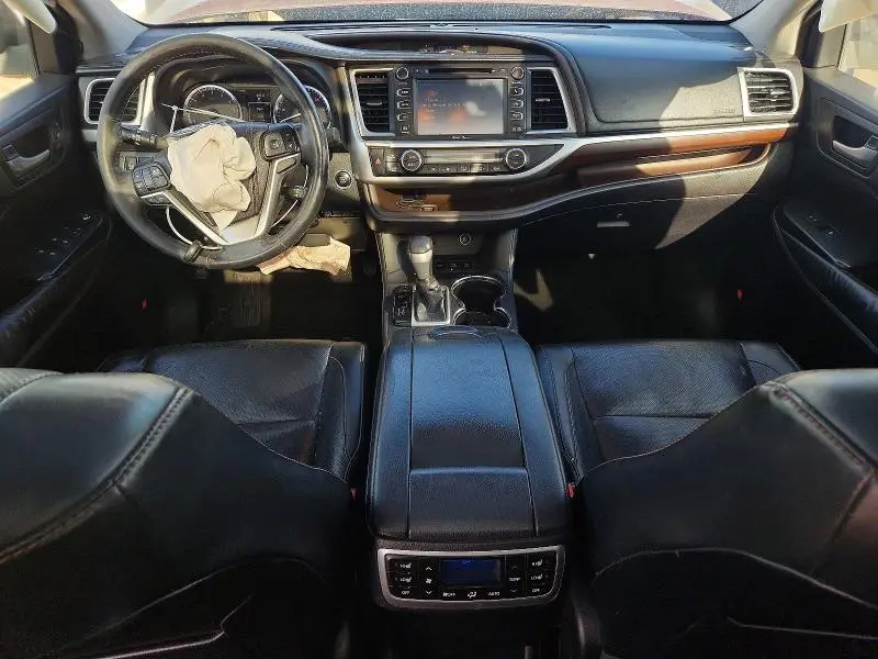 2015 TOYOTA HIGHLANDER LIMITED  