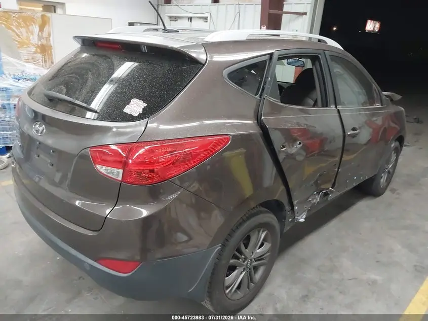 2014 HYUNDAI TUCSON SE