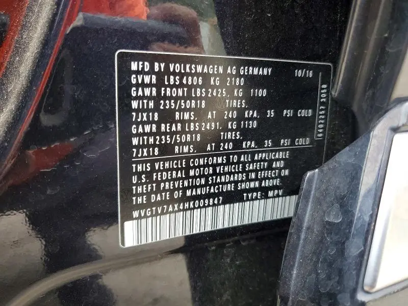 2017 VOLKSWAGEN TIGUAN   