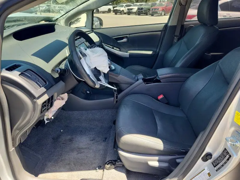 2011 TOYOTA PRIUS THREE  