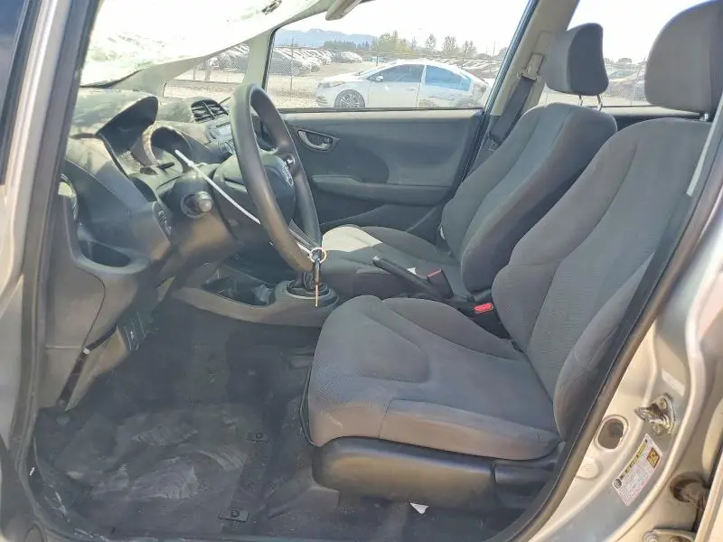 2011 HONDA FIT   