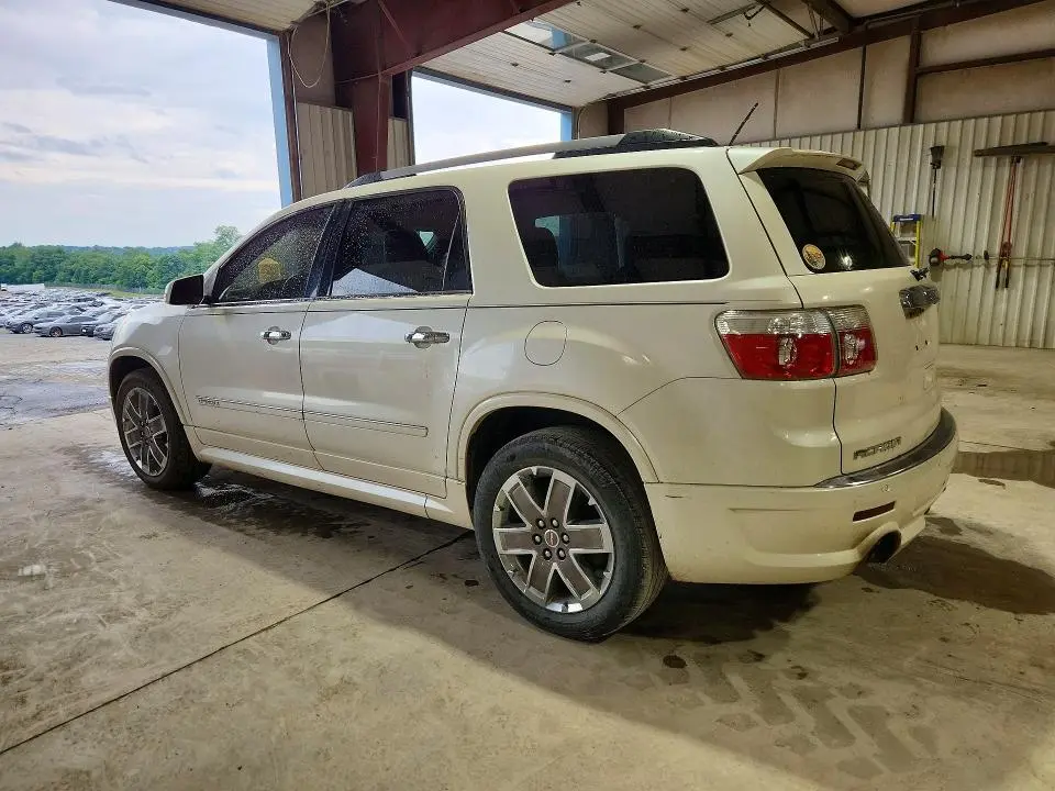 2011 GMC ACADIA DENALI  