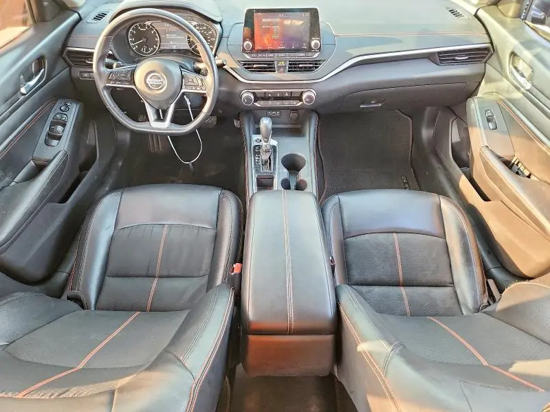 2019 NISSAN ALTIMA SR  