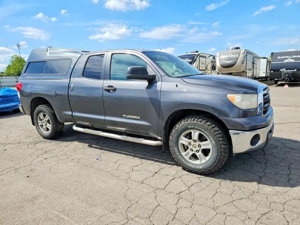 2011 TOYOTA TUNDRA DOUBLE CAB SR5  