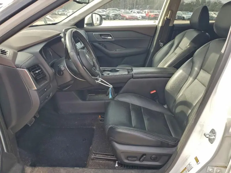 2021 NISSAN ROGUE SL  