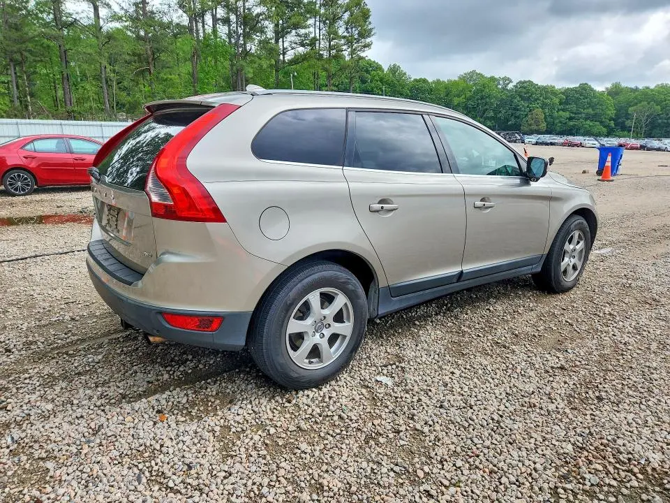 2012 VOLVO XC60 3.2  