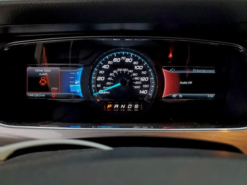 2016 FORD TAURUS SEL  