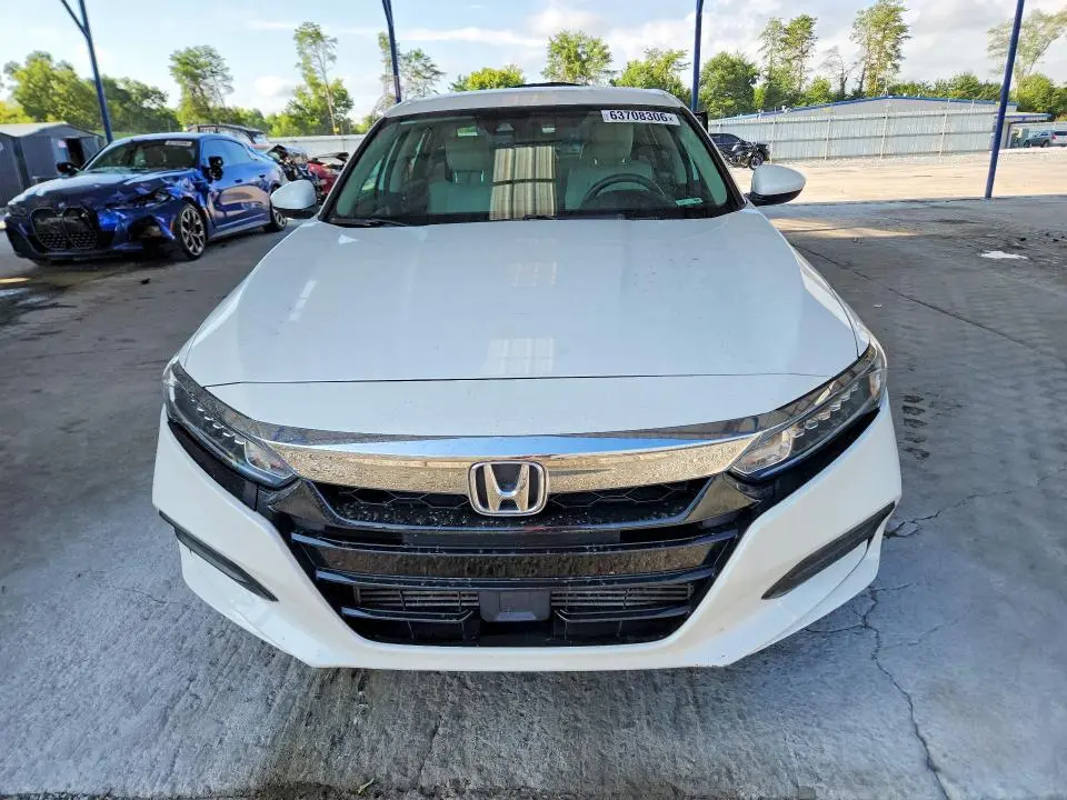 2018 HONDA ACCORD LX  