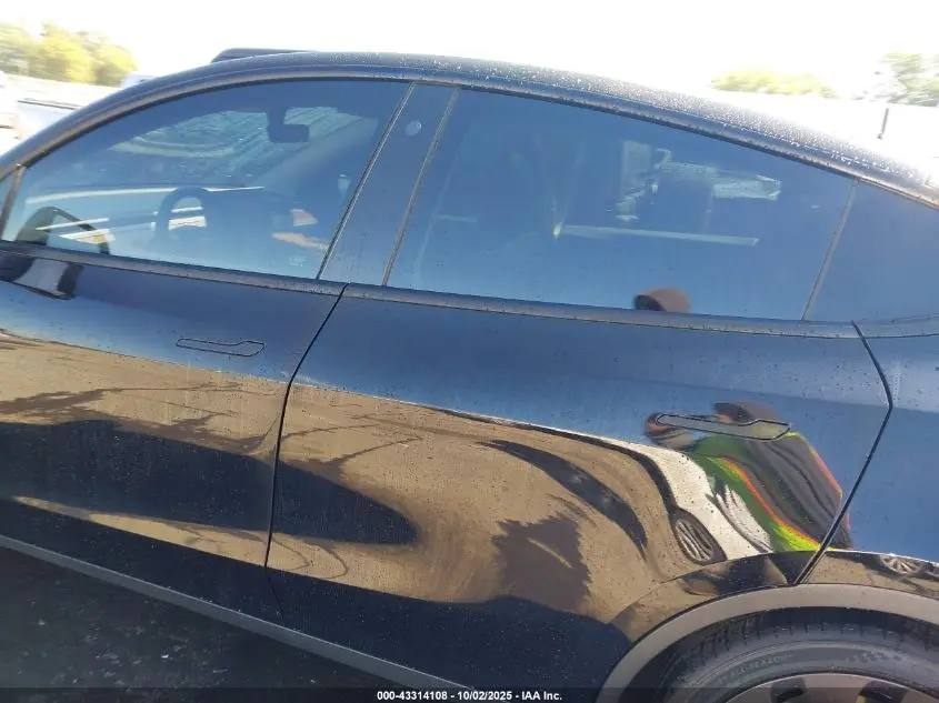 2022 TESLA MODEL Y PERFORMANCE DUAL MOTOR ALL-WHEEL DRIVE