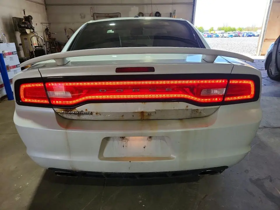 2013 DODGE CHARGER SXT  