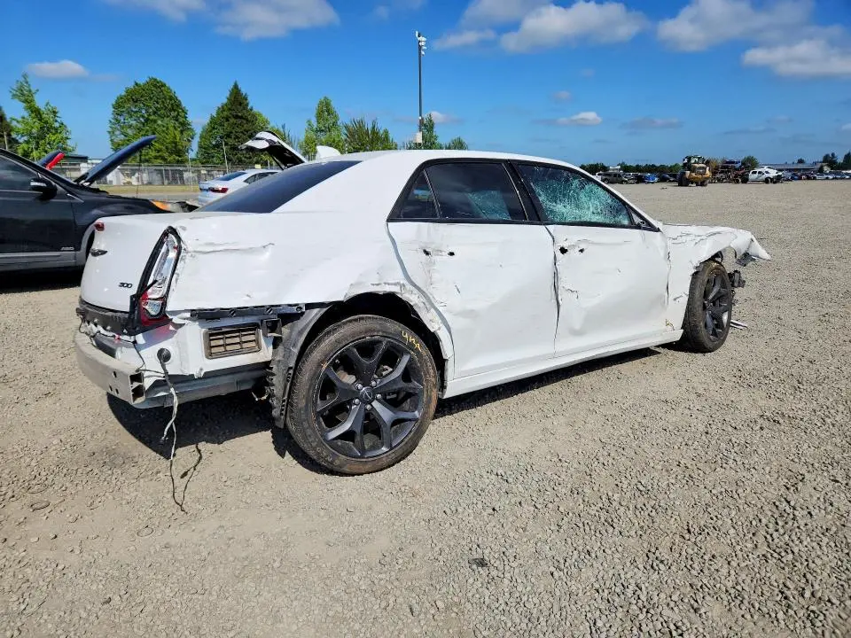 2022 CHRYSLER 300 TOURING L  