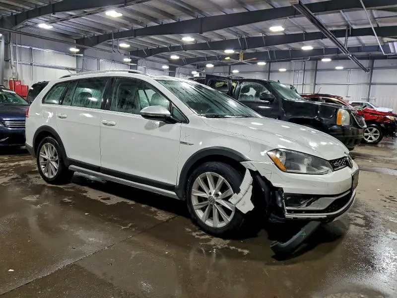 2017 VOLKSWAGEN GOLF ALLTRACK S  