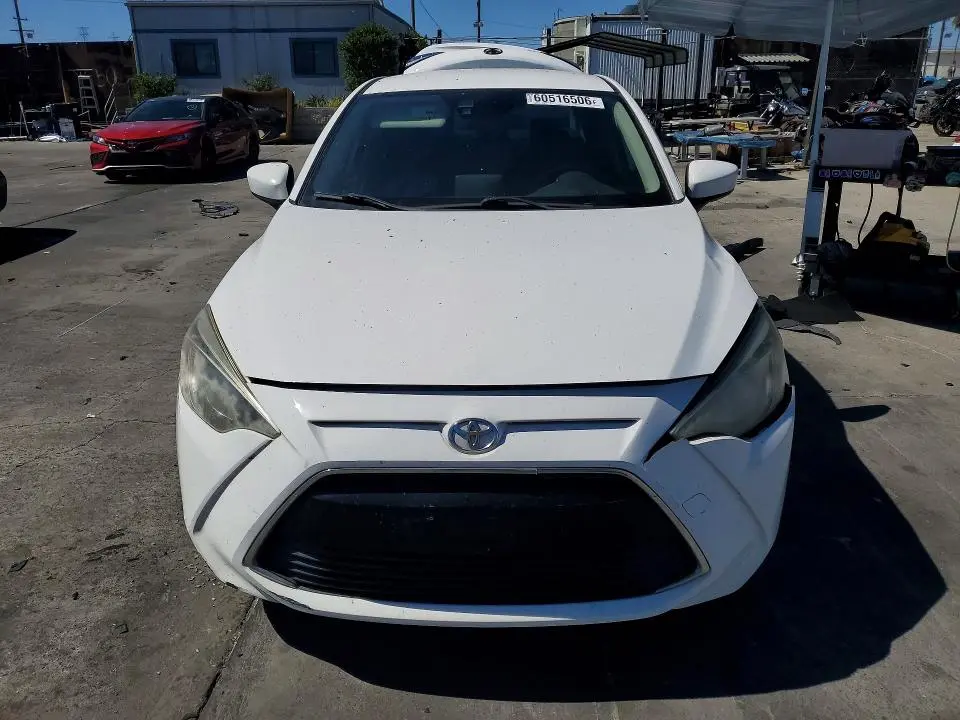 2017 TOYOTA YARIS IA BASE  