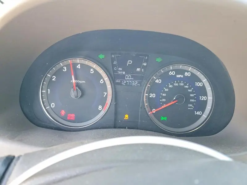 2012 HYUNDAI ACCENT   