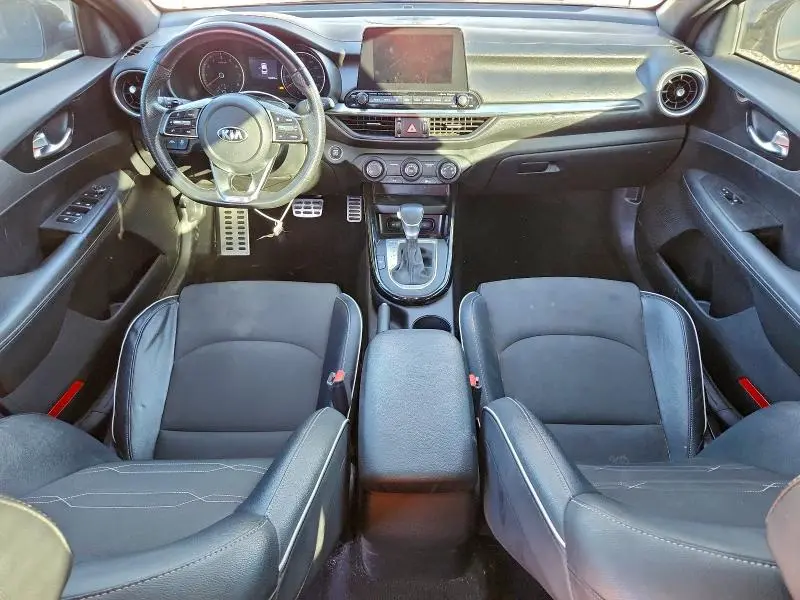 2021 KIA FORTE GT LINE  