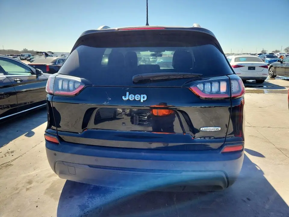 2020 JEEP CHEROKEE LATITUDE PLUS  