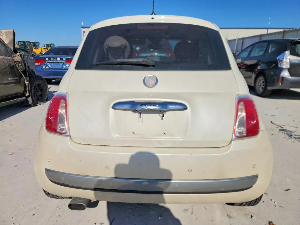 2012 FIAT 500 LOUNGE  