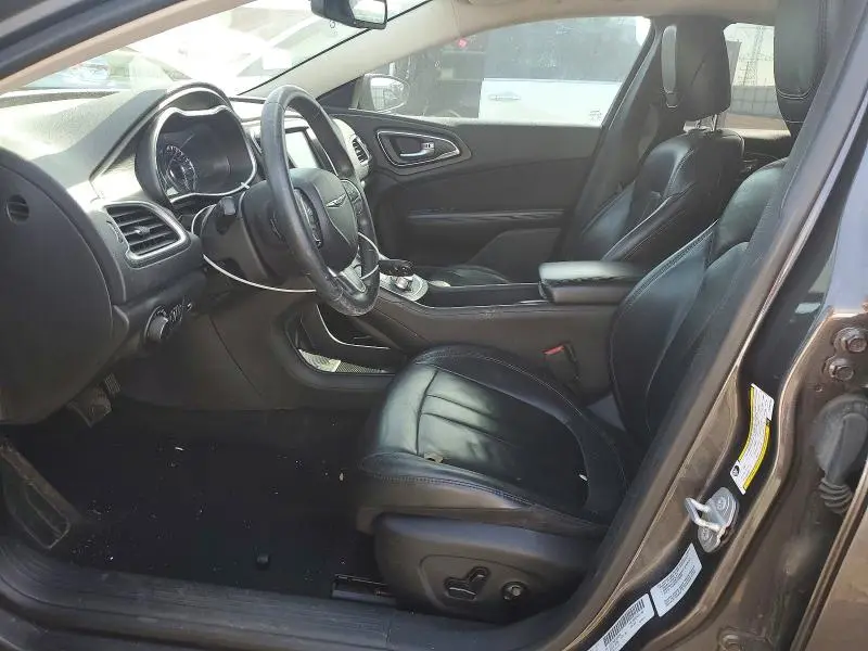 2015 CHRYSLER 200 LIMITED  