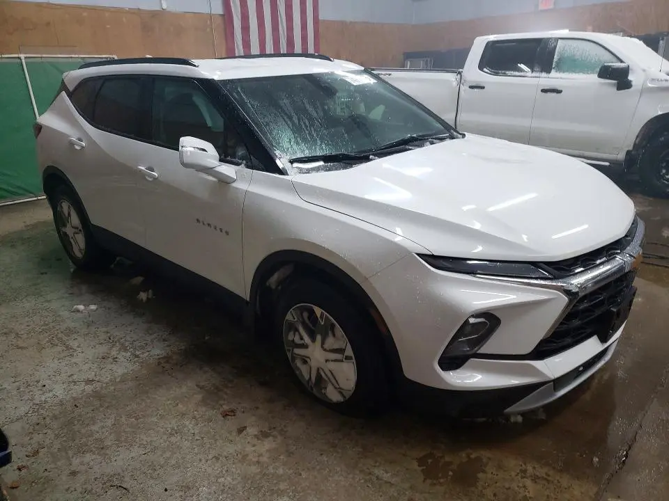 2023 CHEVROLET BLAZER 3LT  